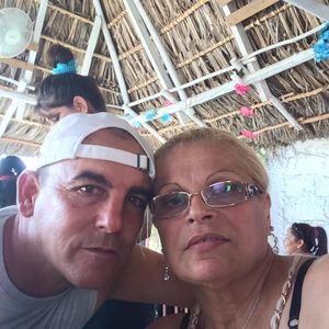 Meet your Posher, Amado